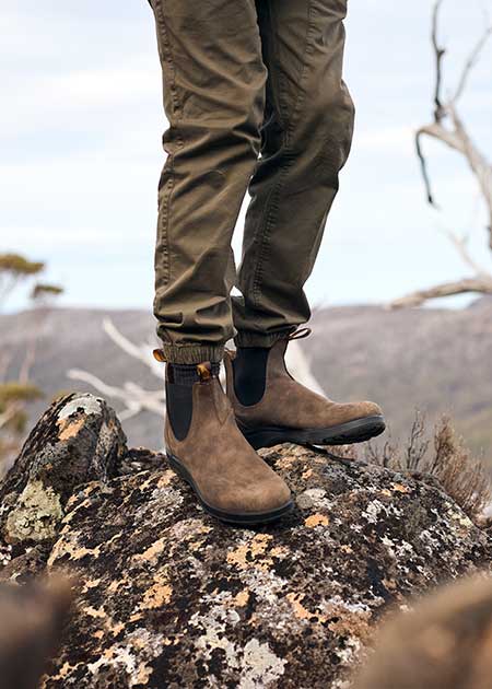 Buy #2056 Brown Leather Chelsea Boots Blundstone Official