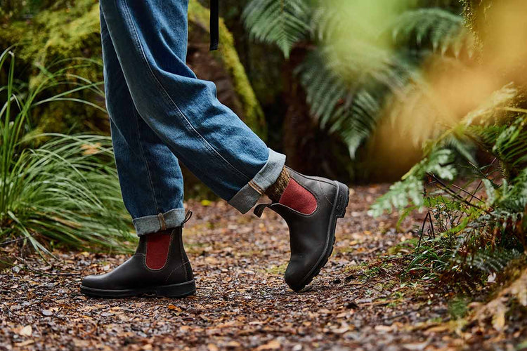 Blundstone #2500 Brown/Crimson